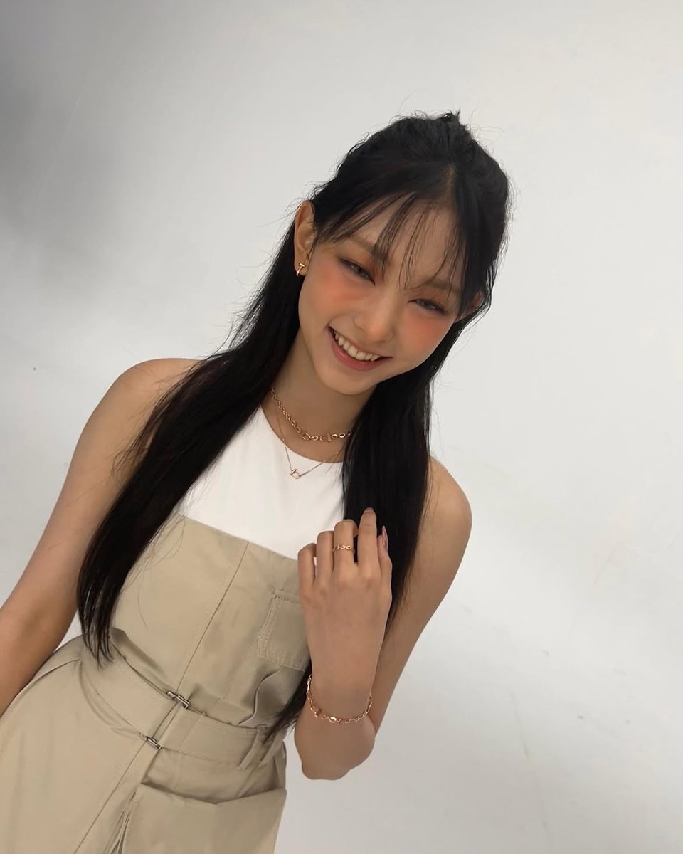 timeto_khr's tweet photo. 230921 공식 인스타그램
🔗https://t.co/fBgdMf2lhm
#해린 #HAERIN https://t.co/PBPKqT5cN8