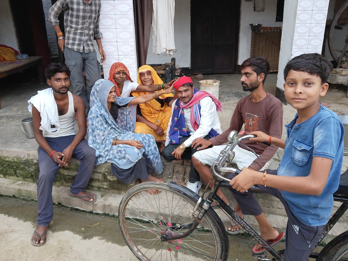 Raghven47925714's tweet photo. @shivpalsinghyad Jay Javan Jay Kishan Jay samajwad PDA #please #samajwad https://t.co/1OvLwc4XVS