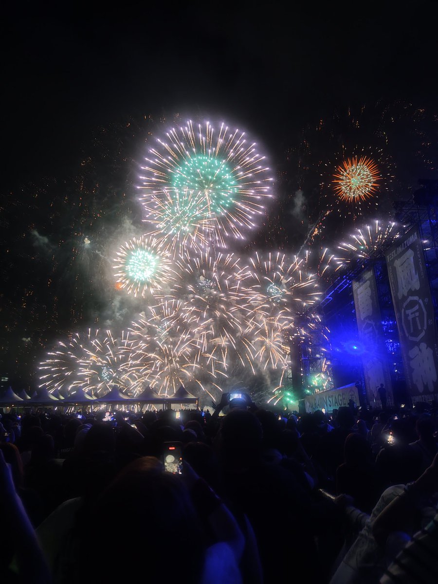 penpenSPSP's tweet photo. 今年のイナズマ最高だった〜
また来年も参加したいぜ！
#フェストイナズマ https://t.co/sxMzTf68Yr
