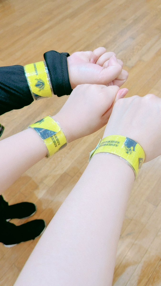 hinakerokero's tweet photo. 歳を重ねたせいか、人に話しかける事が出来るようになってきた！
なんとナガマックス界隈でお友達��出来た！👏✨️✨👏
「間違えてたらすみません、うさぎ好きな方ですか？」って🤣🤣🤣
うたぎたんとお話出来てレベルが上がった気持ち！！
ﾔｯﾀ＼( ‘ω’)／ﾔｯﾀ https://t.co/dvzXU84yFC