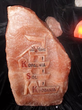 antylewus's tweet photo. „Kłodawa” to największa i najgłębsza kopalnia soli w Polsce. Tu wydobywa się najczystszą sól kamienną na świecie o barwie białej i unikalnej różowej – to jedyne złoże tej soli w Europie
I to durnie Tuska chcą zniszczyć robiąc magazyn trujących odpadów z Niemiec.
SABOTAŻ!!! https://t.co/BBNeki18T6