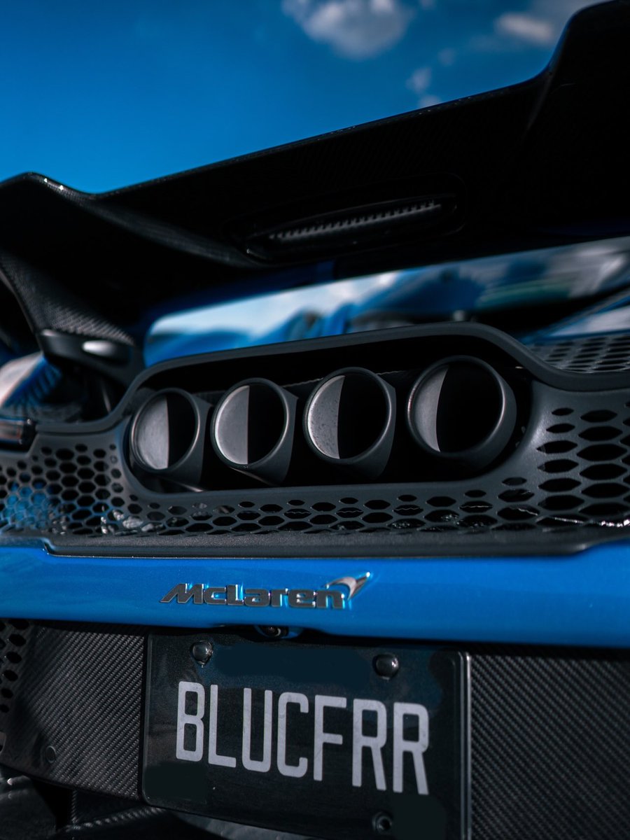 competitionreal's tweet photo. McLaren 765LT 💙 https://t.co/Bbsk34WsJG
