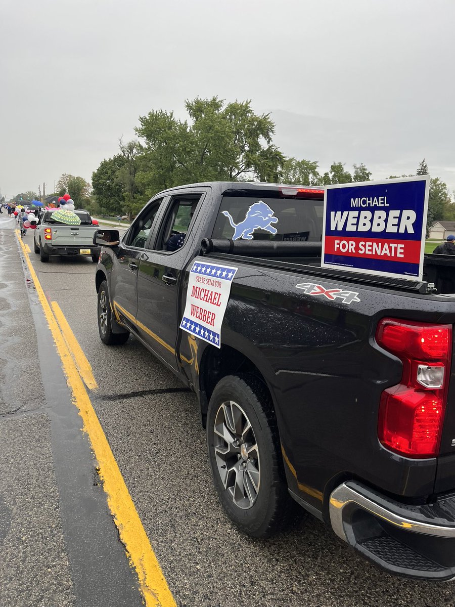 electwebber's tweet photo. Took part in the Troy Family Daze parade on Livernois Saturday as part of the festival. Proud to once again sponsor the Troy Family Daze festival. https://t.co/VTINMEGNcq