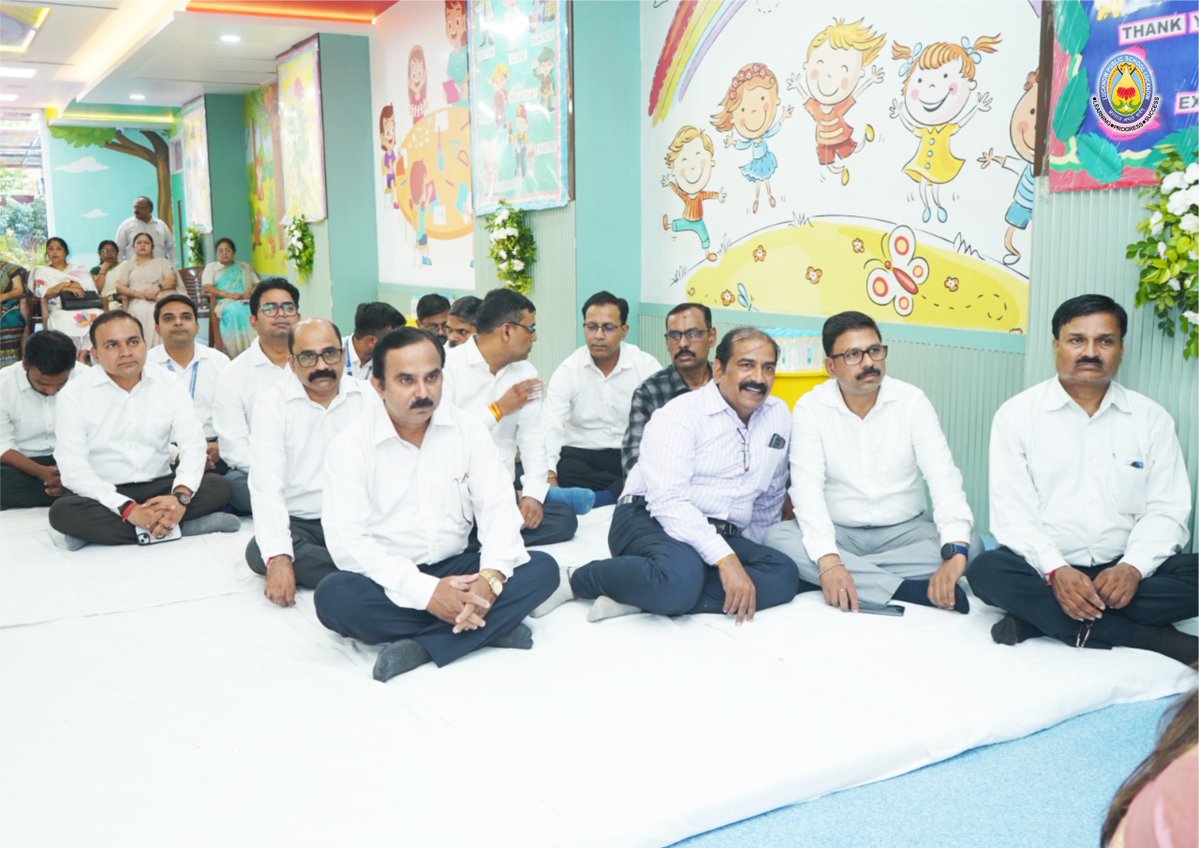 LucknowSchool's tweet photo. HONOURING A LIFE THAT CONTINUES TO INSPIRE   

On the 20th Remembrance Anniversary of our Revered Founder, Late Shri C.P. Singh Ji, the Lucknow Public School (C.P. Singh Foundation) family gathered at the South City Branch for a solemn and peaceful Shardhanjali Sabha & Bhajan Sandhya in his sacred memory.

The gathering brought together Principals, teachers, and members of the LPS family from across all branches, united in paying their heartfelt respects to the visionary whose ideals, values, and profound commitment to education continue to inspire and guide generations.

Through devotional bhajans, heartfelt tributes, and moments of silent reflection, the gathering reflected upon his enduring vision and the principles that continue to shape the ethos of Lucknow Public School.

The serene evening served as a humble tribute to his lifelong dedication to education, discipline, character, and the holistic development of young minds.

His life continues to inspire, his vision continues to guide, and his values continue to live on through generations.

#CPSingh #20thRemembranceAnniversary #ShardhanjaliSabha #BhajanSandhya #RememberingALegacy #LegacyLivesOn #LucknowPublicSchool #CPSinghFoundation