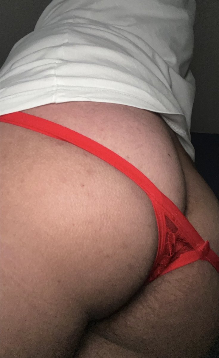 sissyculonmty's tweet photo. Estoy buscando un Hetero Vergon (casado o con novia) para que me haga su mujercita. DM? 💓💖 https://t.co/LPaEKokX0w