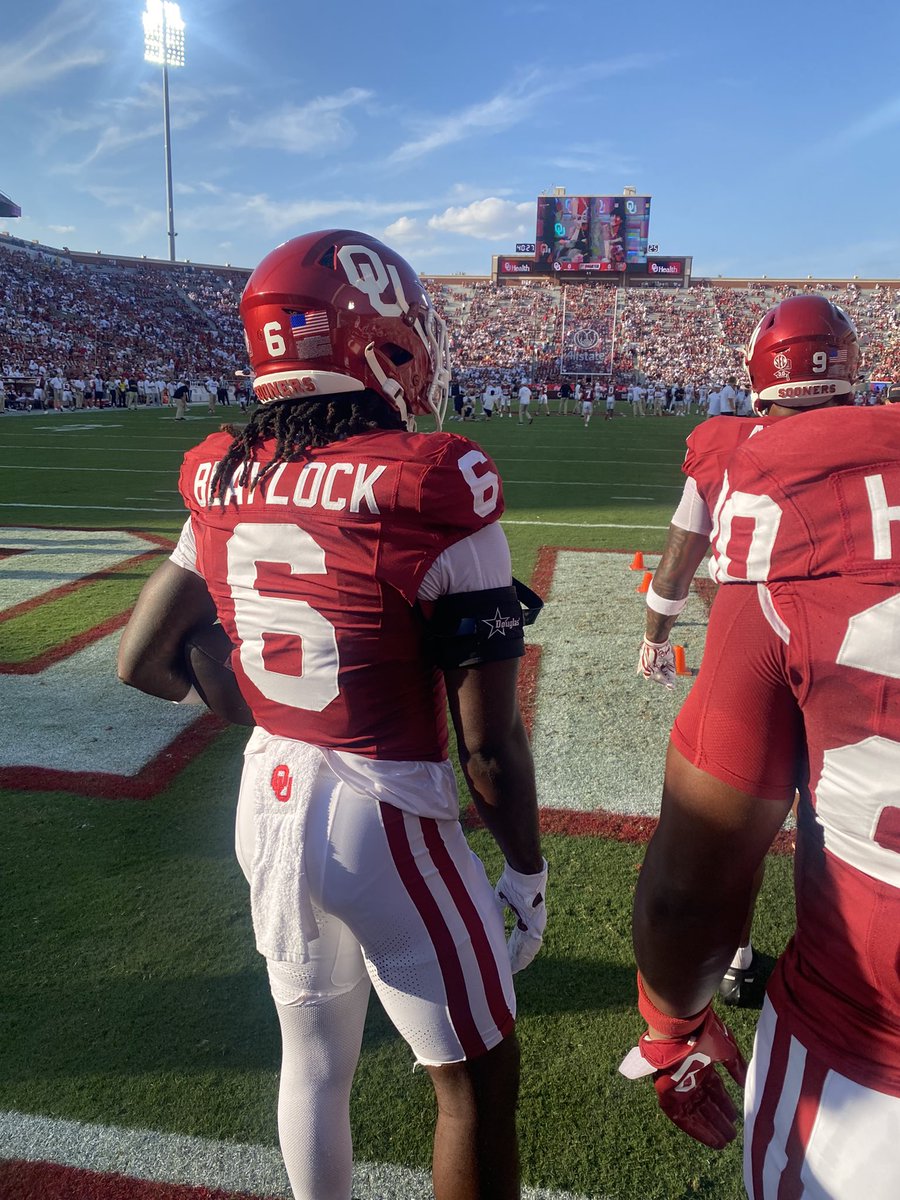 blaylock_23's tweet photo. Help me wish Tory Blaylock @tory_blaylock6 a Happy Birthday!!!! Enjoy your day kid!! Love you bro!! 💪🏿💪🏿💪🏿💪🏿💪🏿💪🏿 https://t.co/5gQfAeNMyi