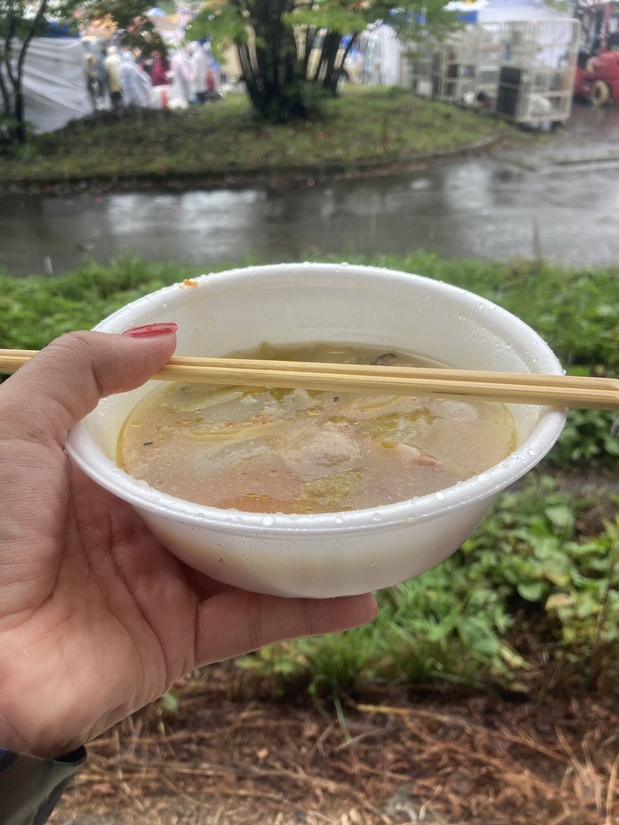 pandanoshippo's tweet photo. ほんこちでした。雨めっちゃ降った。 https://t.co/ZtlTclZMhs