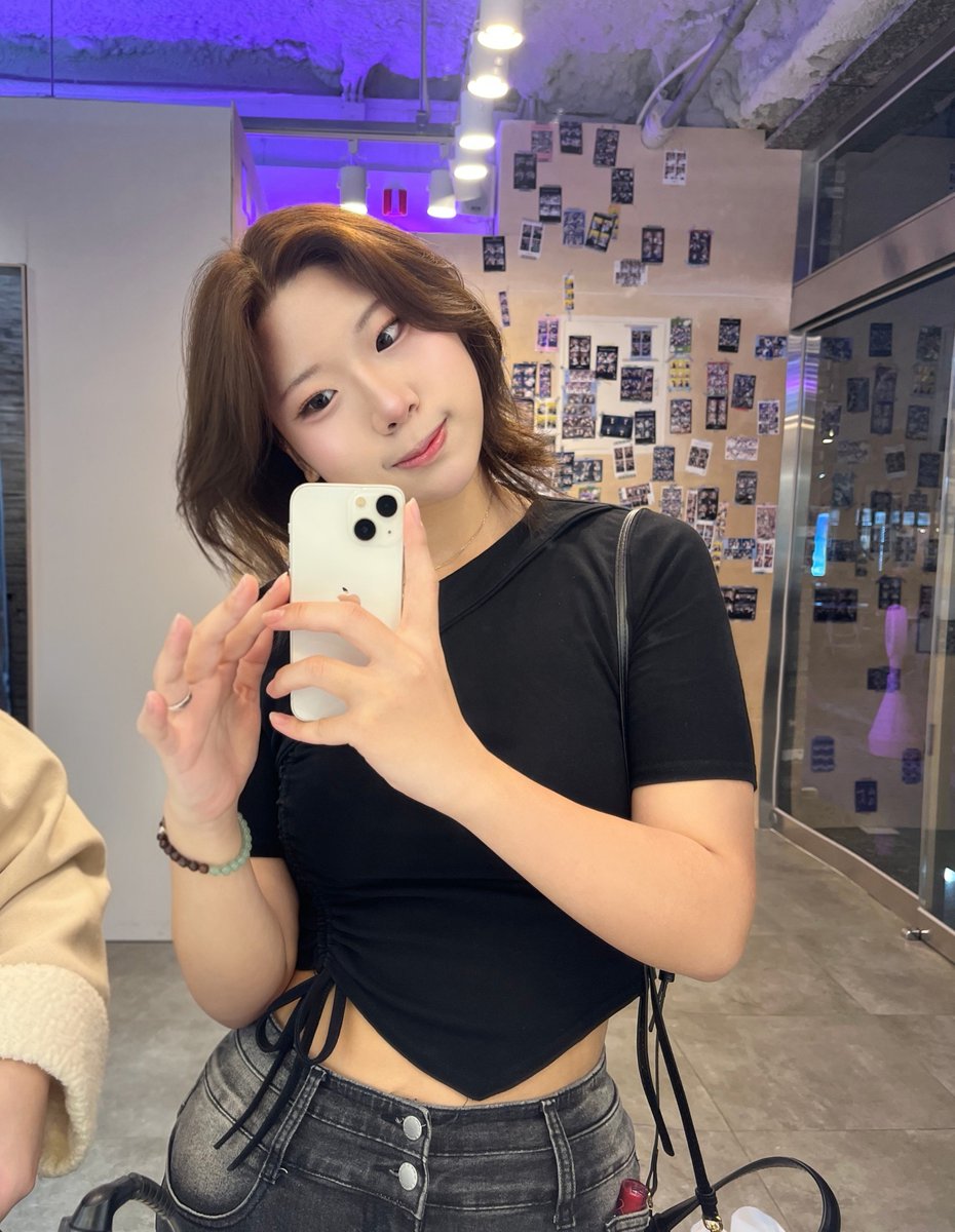 yula_0114's tweet photo. 다들 잘 지내는 중?👀 https://t.co/rdJqibfAf0