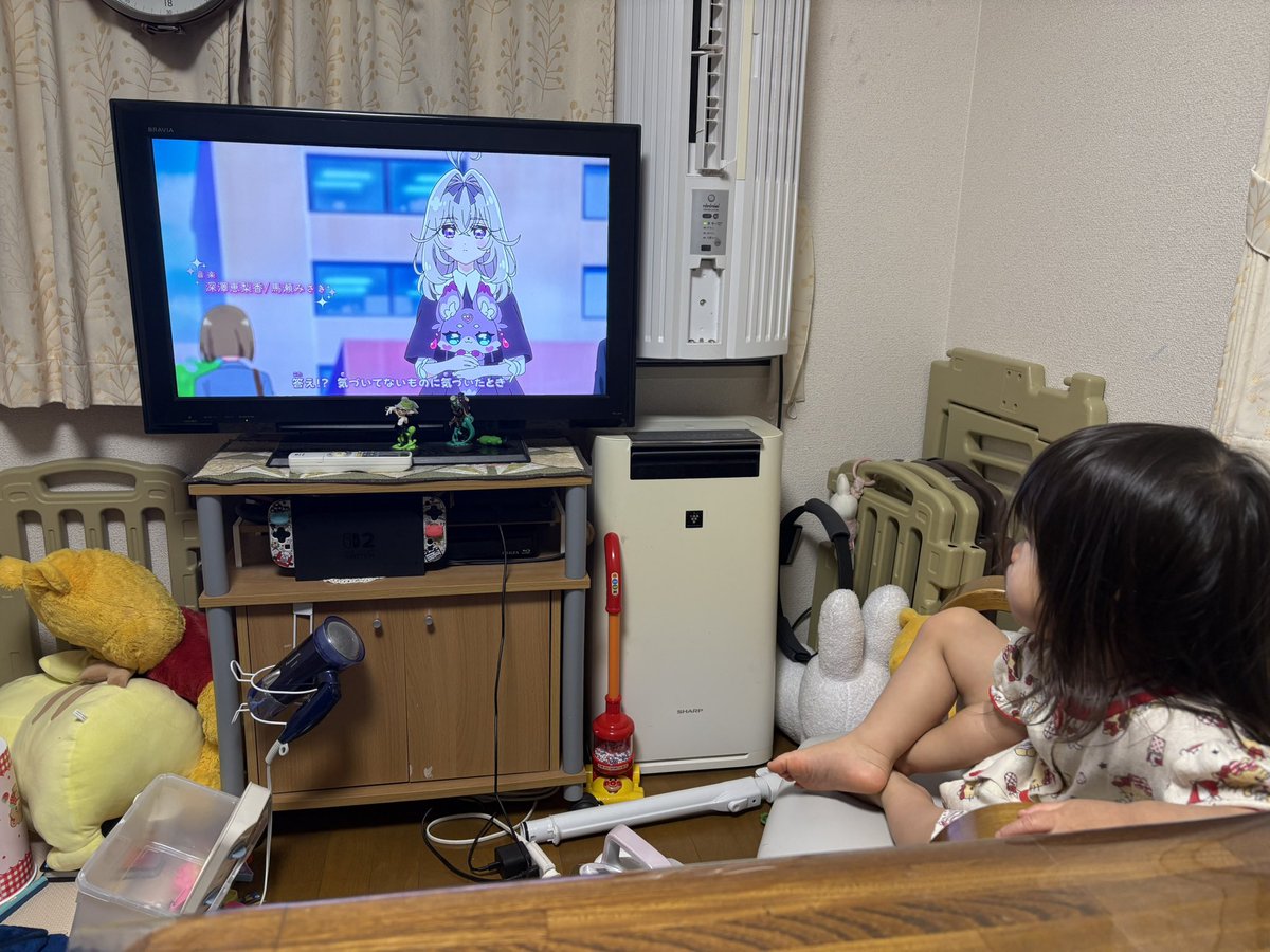 m212konoha2's tweet photo. 観ている。 https://t.co/KYr4ASZtAE