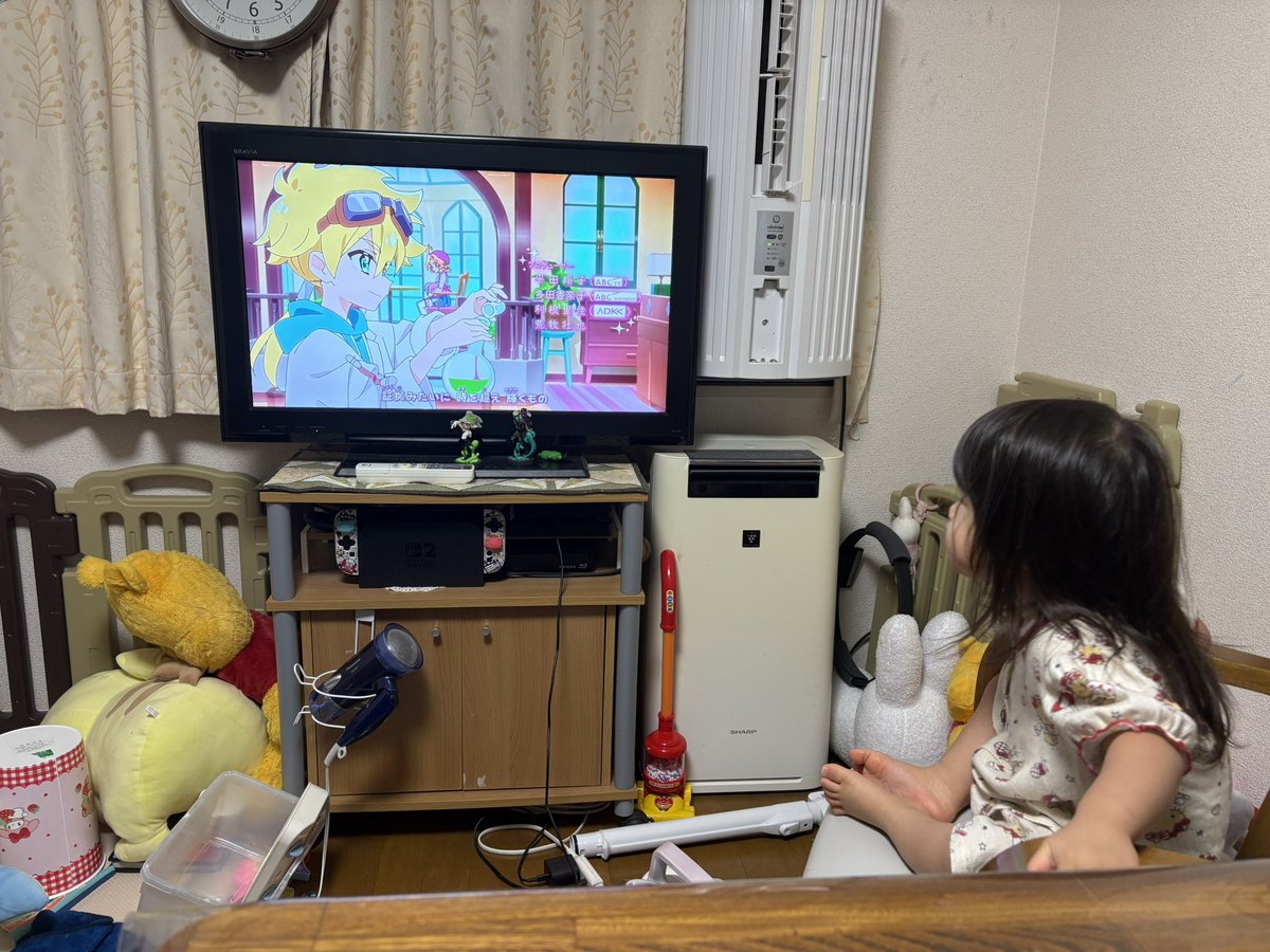 m212konoha2's tweet photo. 観ている。 https://t.co/KYr4ASZtAE