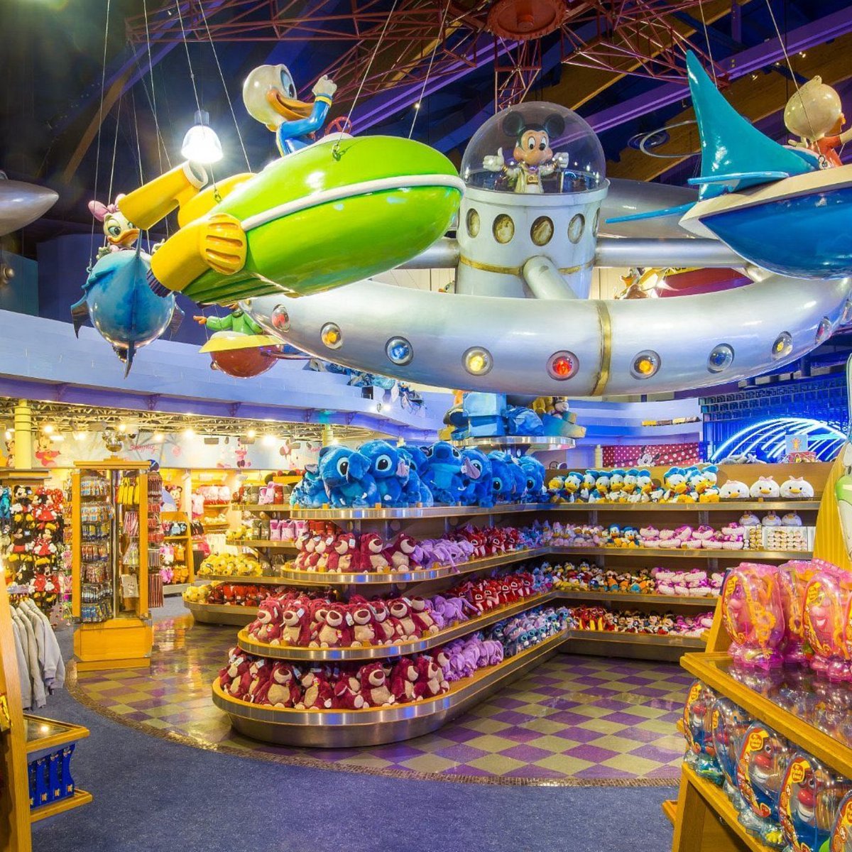 Dexerto's tweet photo. Disneyland Paris is opening its redesigned Disney Wonders store

The new layout features improved displays to make shopping easier https://t.co/CjCWWqPbhI