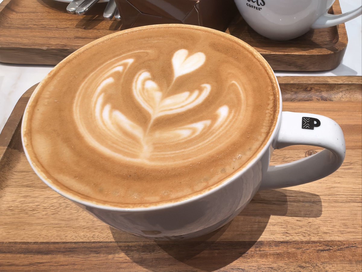 RosalieOsbpunt's tweet photo. Hola! Cómo estás hoy Un café juntos y compartir un rato bonito, te apuntas https://t.co/5MvrseiPVT