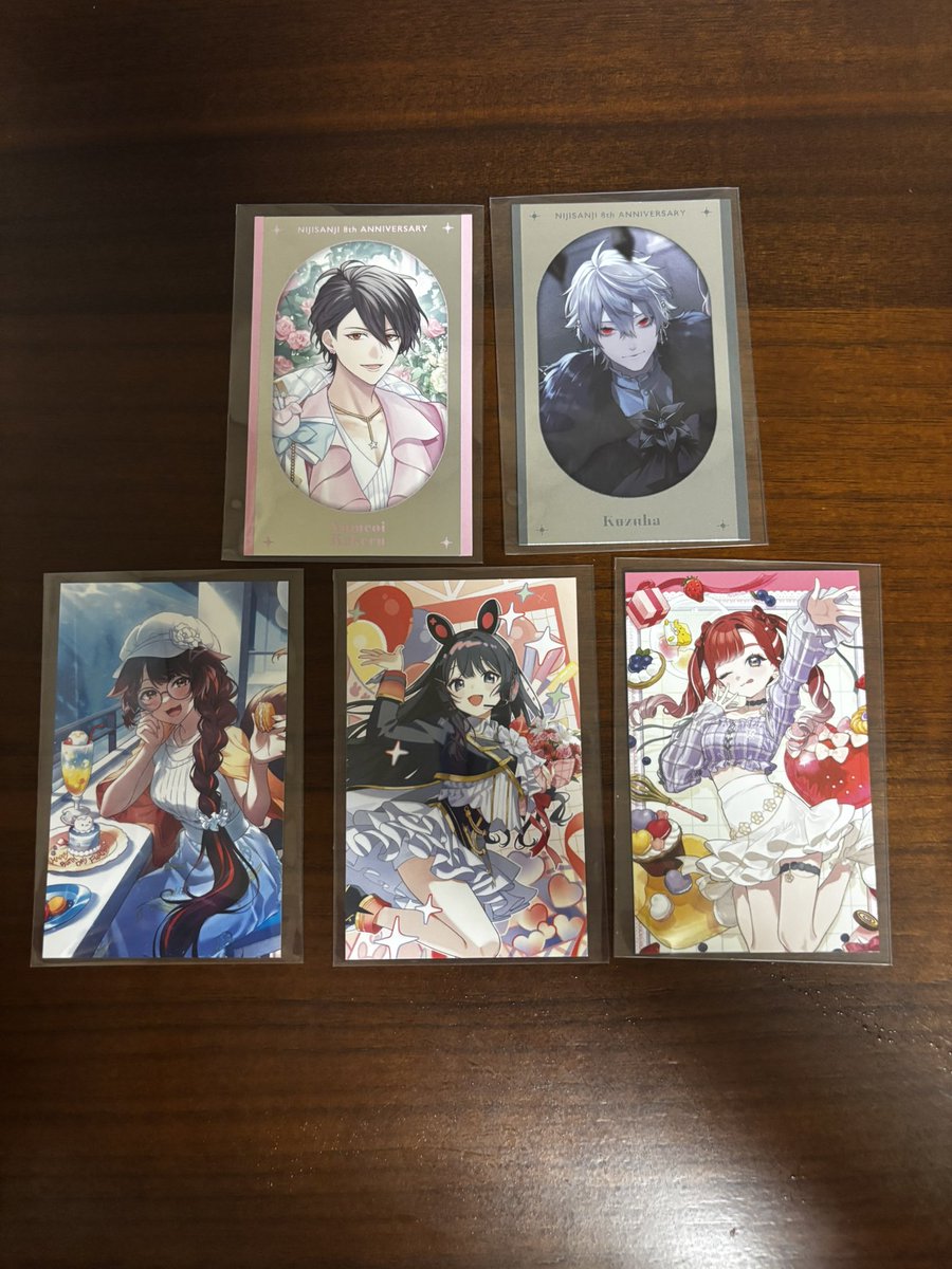 oouna_bara's tweet photo. 【交換】
にじさんじ　ノスタルジアコレクション　ランダムコレクションカード　にじさんじ 8thメタルカード

譲）画像1、2
求)画像3

郵送交換のみ

3枚目上から順に優先度高めです。
まとめて交換してくださる方を探しております。

検索からもお気軽にお声掛けください。 https://t.co/W9GmtWq89O