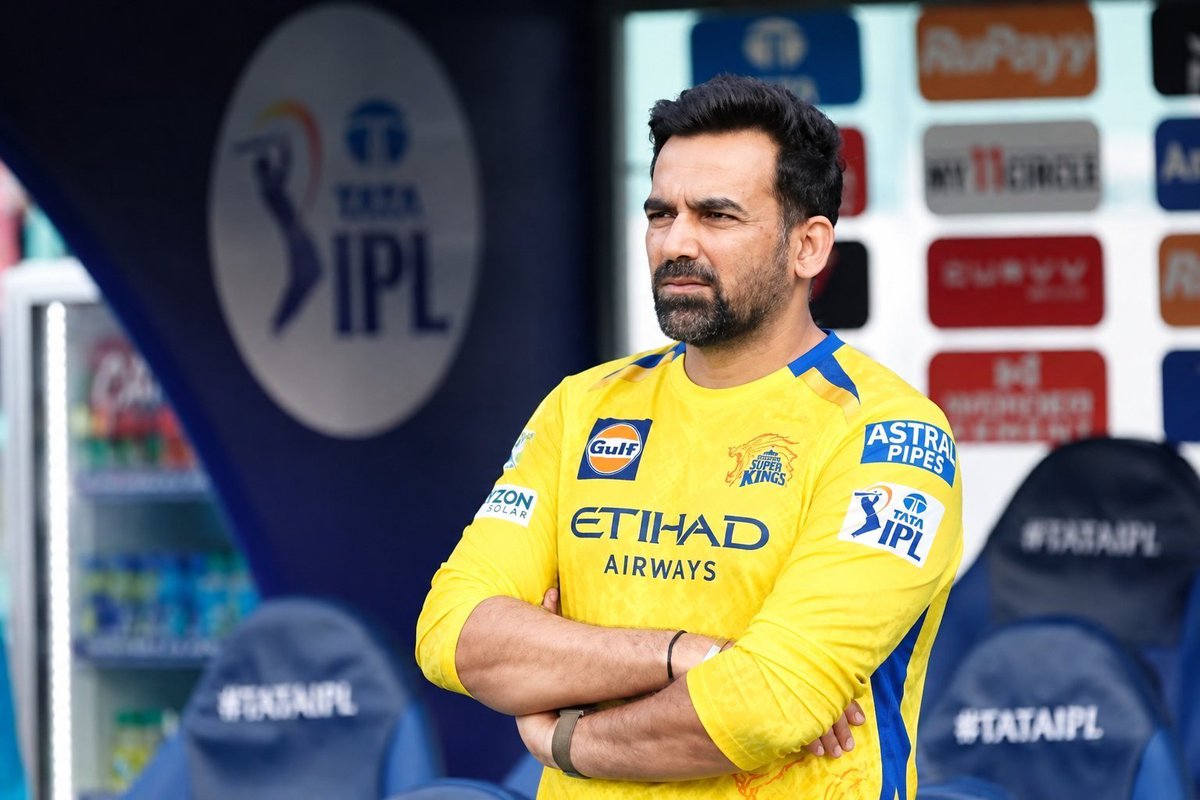 thor_csk's tweet photo. 🚨📣 🔥Welcome Zaheer Khan as CSK Head coach 💛🔥

Finally an Indian Coach for CSK in IPL where nurturing domestic talent is the key. Hope more good things will come our way from now on 🤞🏻💛. 
#zaheerkhan #csk #headcoach #whistlepodu https://t.co/iKtuXySieo