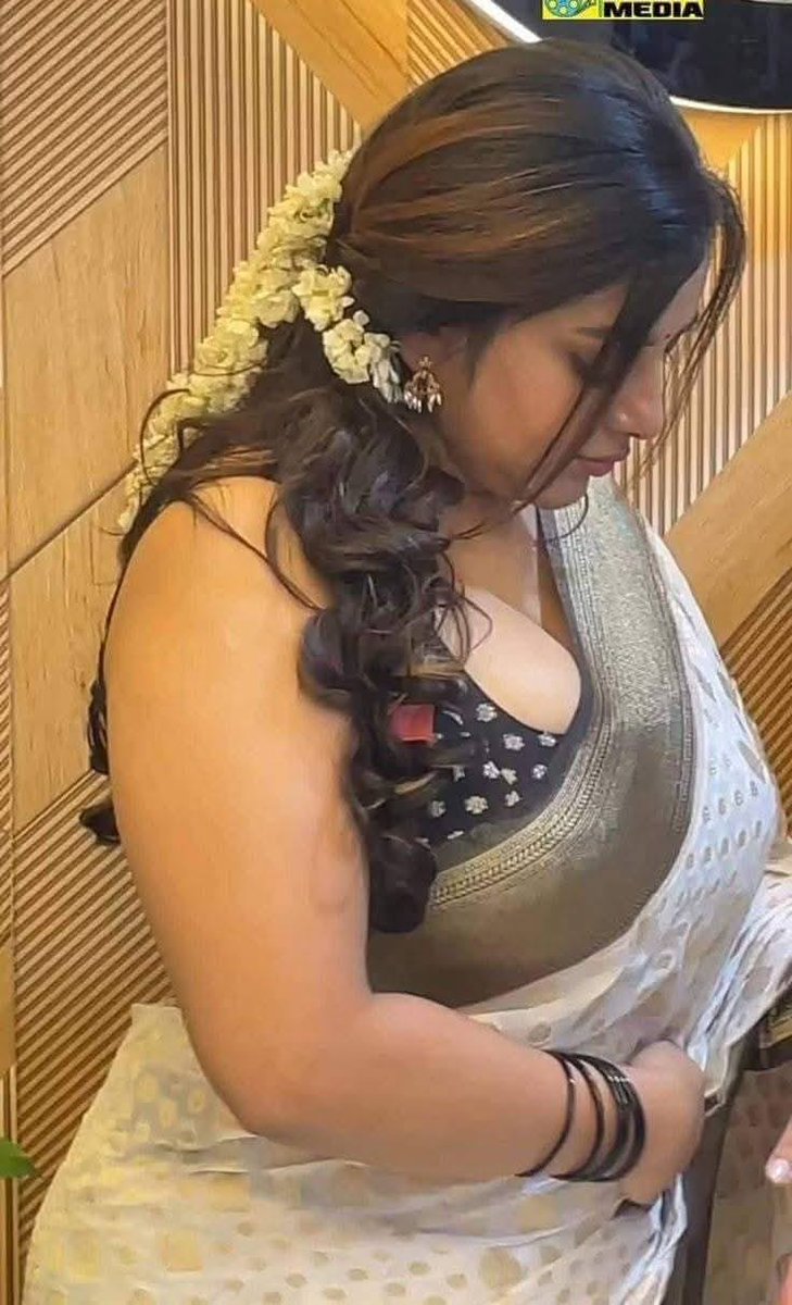FilmsNActors's tweet photo. Sheer effort of Camera person... 
Anna Rajan https://t.co/CFctteBQ6E