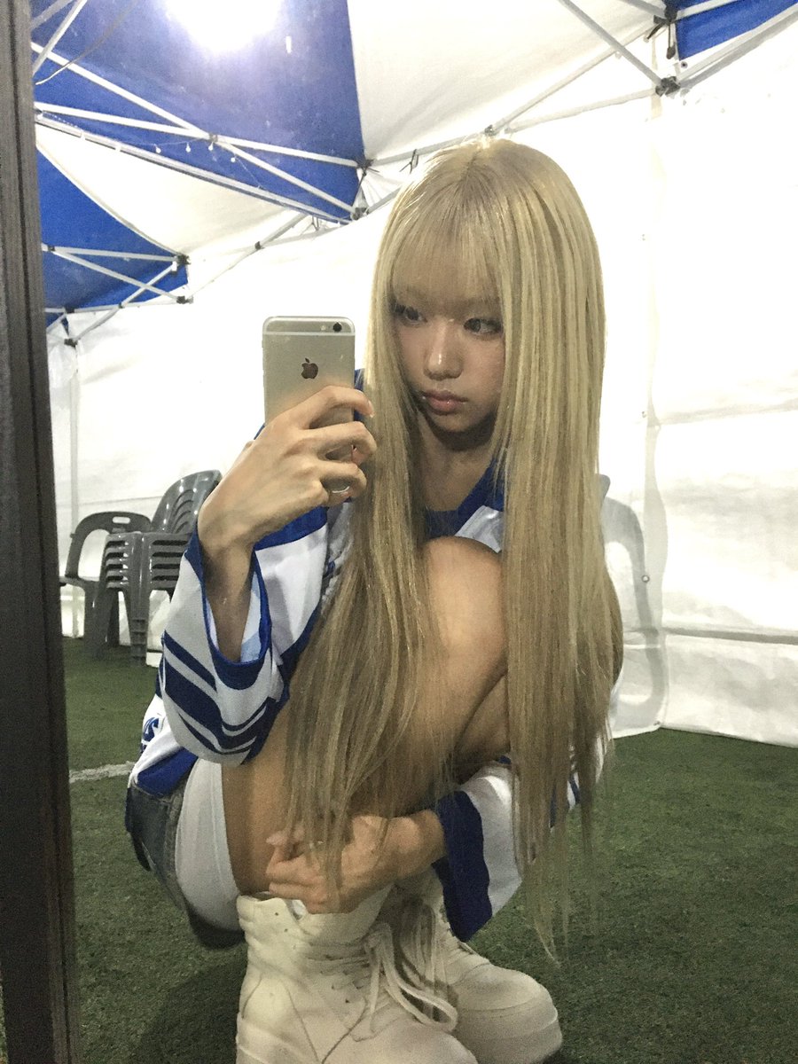 izna_offcl's tweet photo. [izME📮]

좋았다 💙

#izna #이즈나
#CHOIJUNGEUN #최정은 https://t.co/iCC34c1rc1