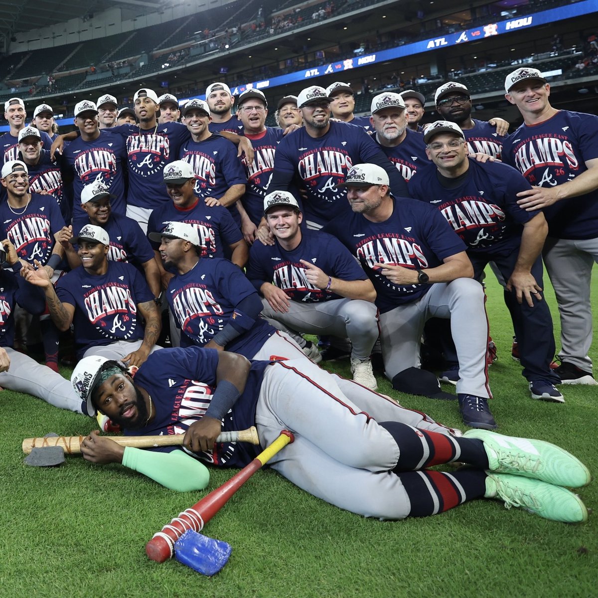 Braves's tweet photo. Woke up like https://t.co/W9g7LBQfOC