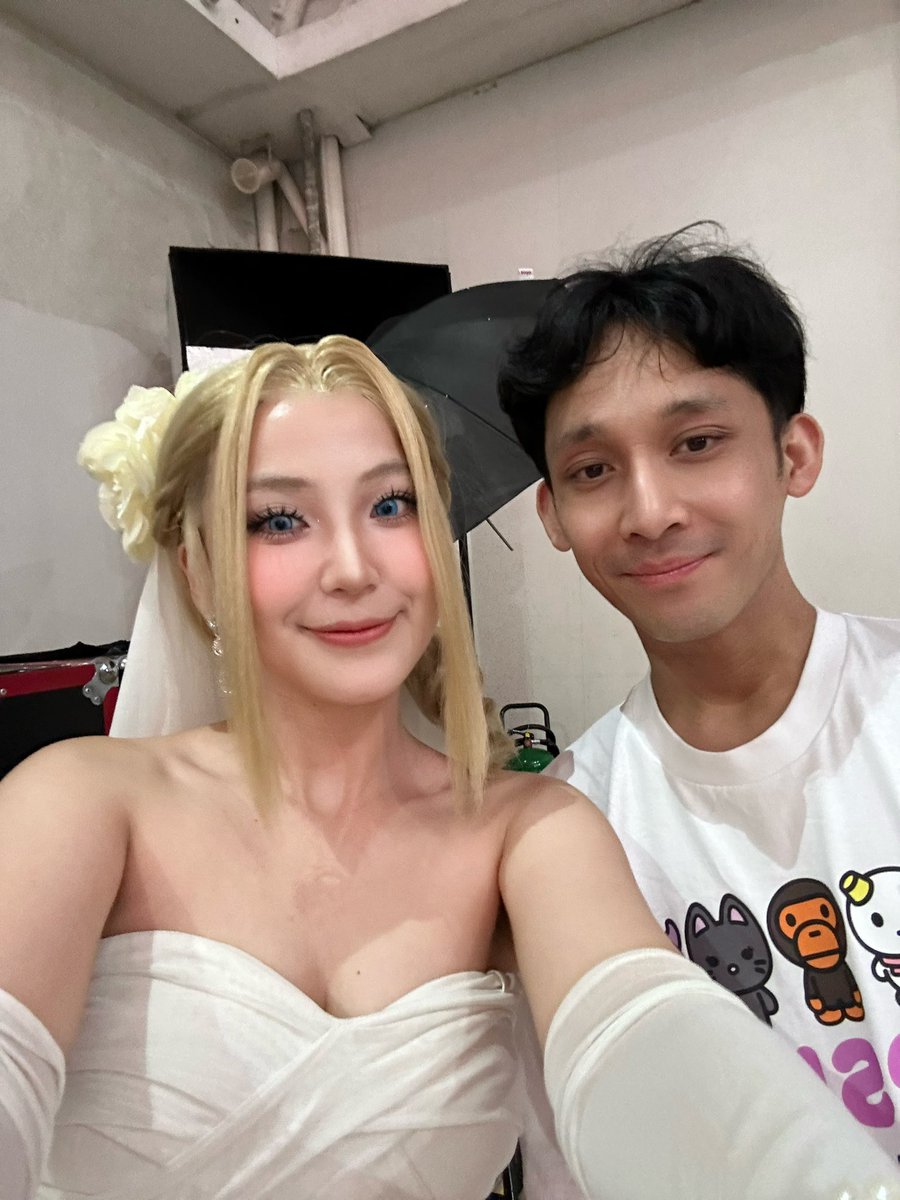 LiliReeya's tweet photo. Manila Madness 5 photo dump pt2 😋

I really appreciate y’all for taking the time to take photos with me! Dream come true for real 🙂‍↕️ See u next year perhaps 🫣

#ManilaMadness5 https://t.co/162aaSghLx