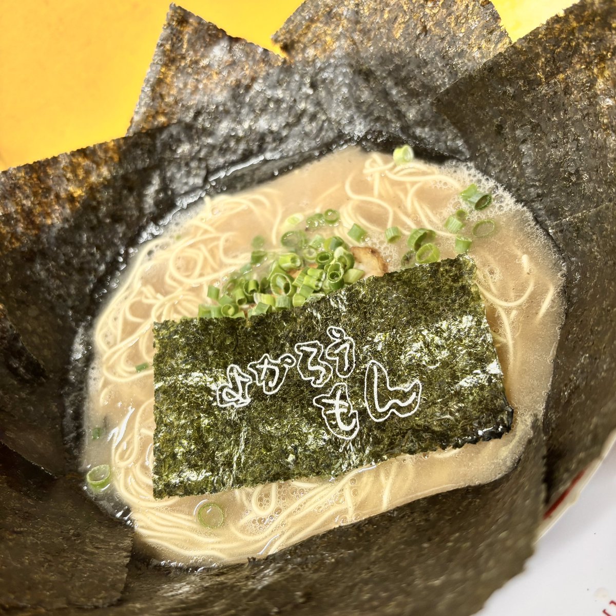 tsukasampo's tweet photo. 中止は残念ですが、リリイベ復活を信じて錦糸町周辺のオススメラーメン中華を置いておきます…。
【両国】『よかろうもん』ののりラーメン、『緑屋 生駒』のミニ排骨丼+ラーメンセット
【森下】『手打ち 蓮』の醤油ら〜麺、『中華や』の五目チャーハン https://t.co/qxF4kjGYAr