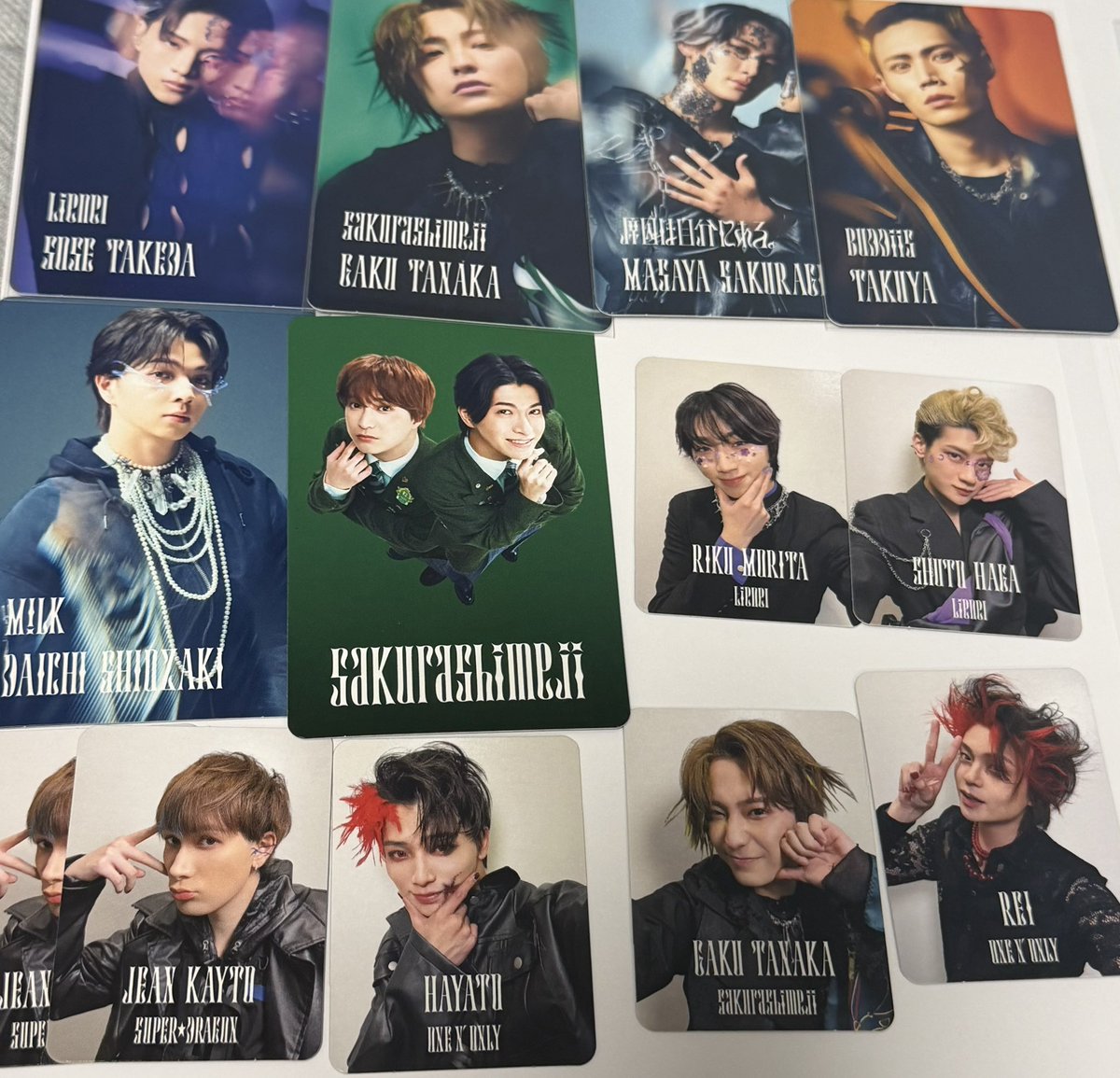oooootnij_'s tweet photo. EBiDAN Yes!東京 Y東 トレカ HMV 店舗 オンライン 箔押しサイン入り トレカ 交換　

譲　画像

求　吉田関連、買取

吉田、塩﨑、佐野、山中、曽野
リョウガ、アロハ、田中、古川、竹野、芳賀

＃MILK交換　#EBiDAN https://t.co/1oauGR0d7V
