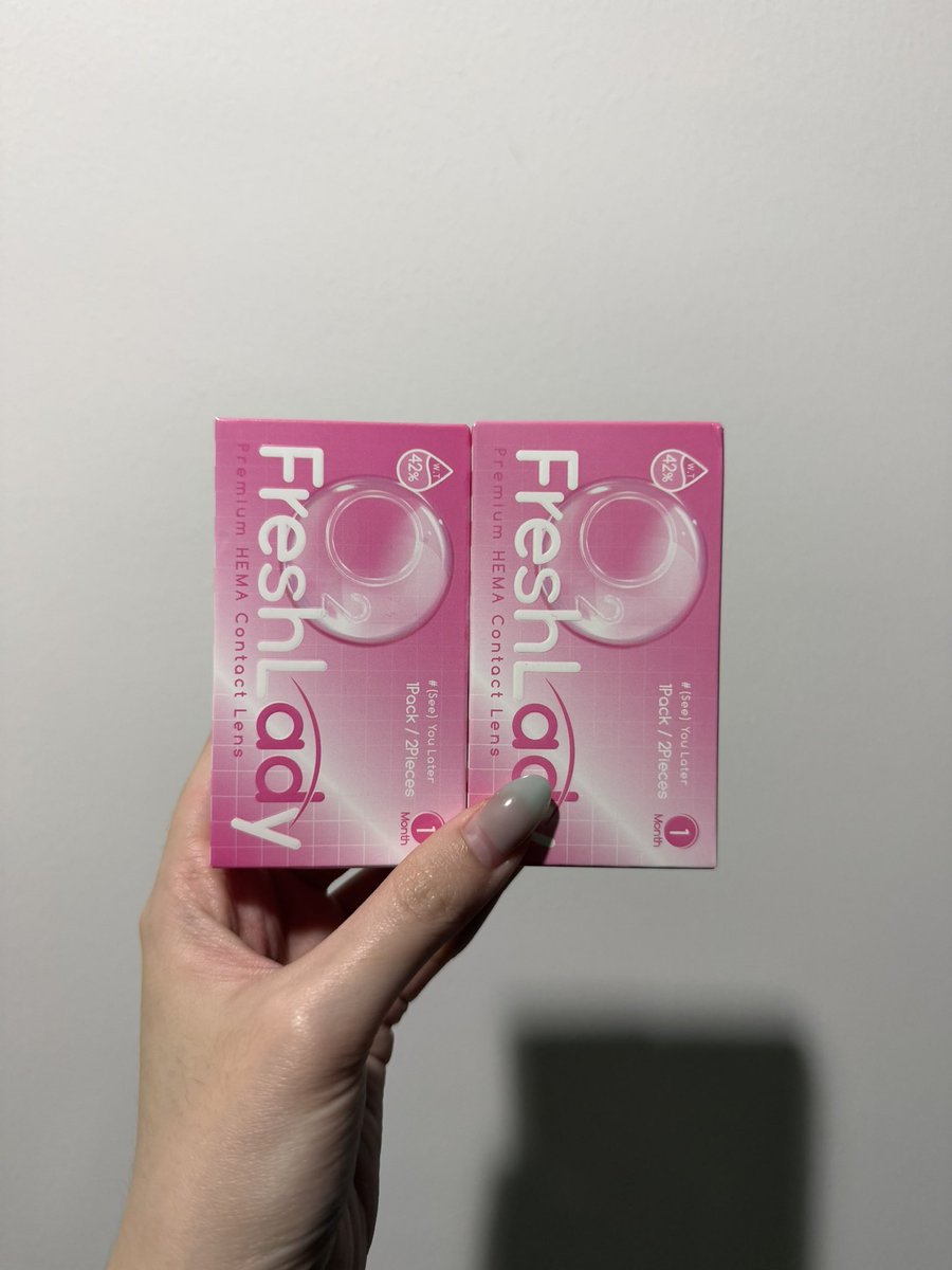 milinpoy's tweet photo. — Freshlady Contact lens (1Month)

♡˘̈  sweet wink  (-1.25)
♡˘̈  honey jewel (-2.00)
กล่องละ 150 รวมส่งฟรี แถมตลับใส่

สนใจ dm ค้าบ
#ส่งต่อเครื่องสำอาง #ส่งต่อเครื่องสำอางมือสอง #contactlens #freshlady https://t.co/QPQNX0N3az