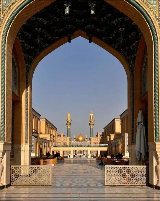AlzynDnya's tweet photo. "يَكْفِيني فَخْرًا أنَّ وَلائِي الأَبَدِي لِعَلِي وآلِ عَلِي". https://t.co/9PkVdhUlFw