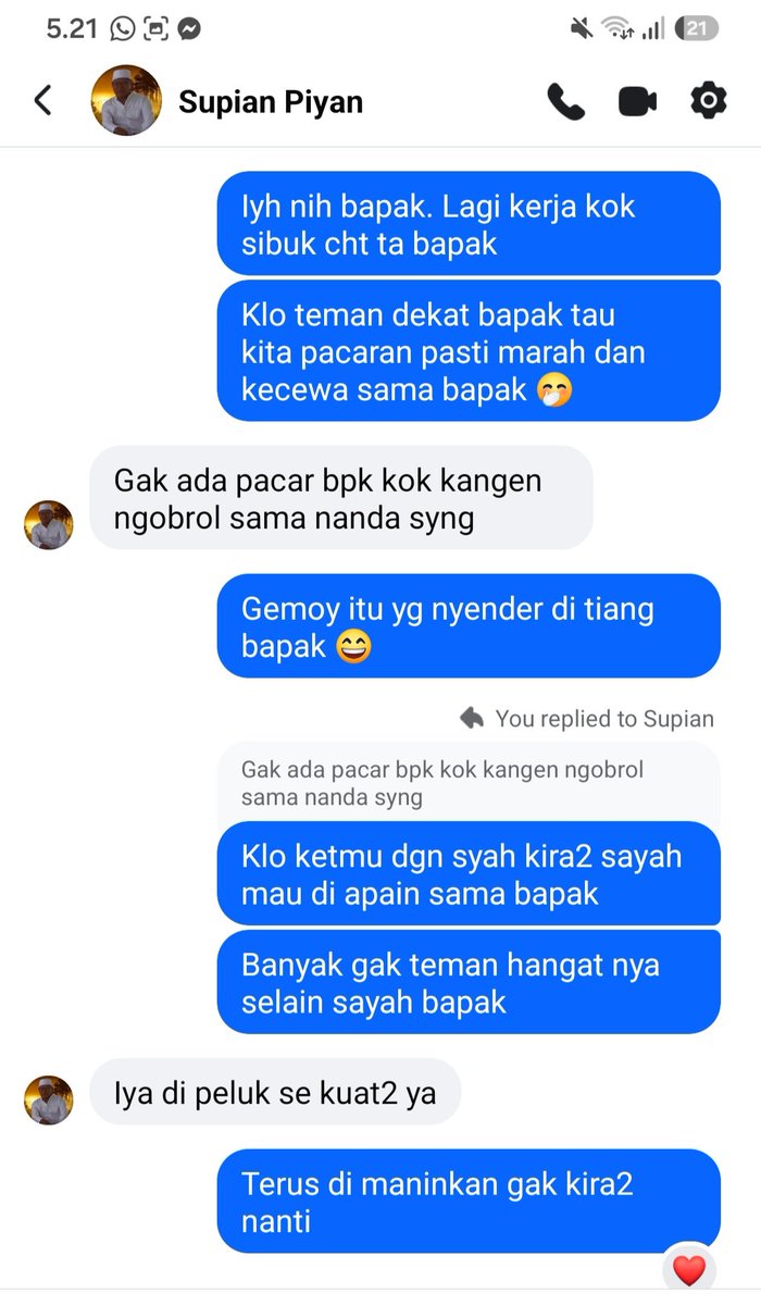 semialhasab's tweet photo. Siapa yang mau ciuman DM onlen fb dan ig https://t.co/s51Q9U3ixO