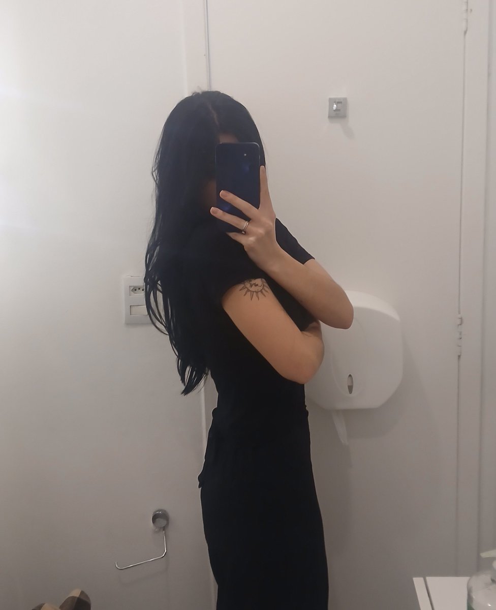 _yunaedtwt's tweet photo. Eu agr com 56kg e um sonho de chegar nos 49kg kkkkk pelo menos estou evoluindooooo viva aaaaa 🩷☁️🫶🏻 https://t.co/1og0E8aYcr