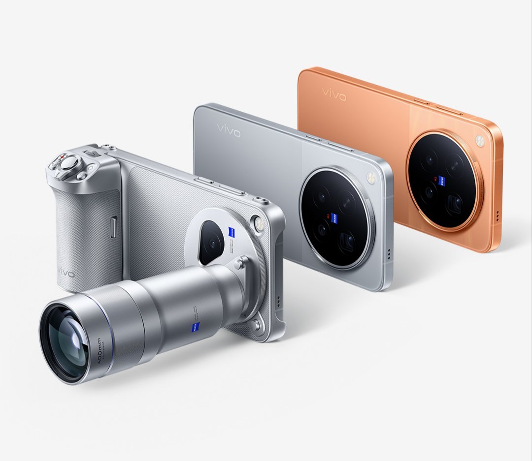 aalam_prevej's tweet photo. Vivo X500 
50MP Sony LYT-828 (1/1.28")
64MP Sony LYTIA 610 (3x)
50MP JN1 UW
50MP JN1 Front

#vivo #vivoX500 https://t.co/TKm3HlMfei
