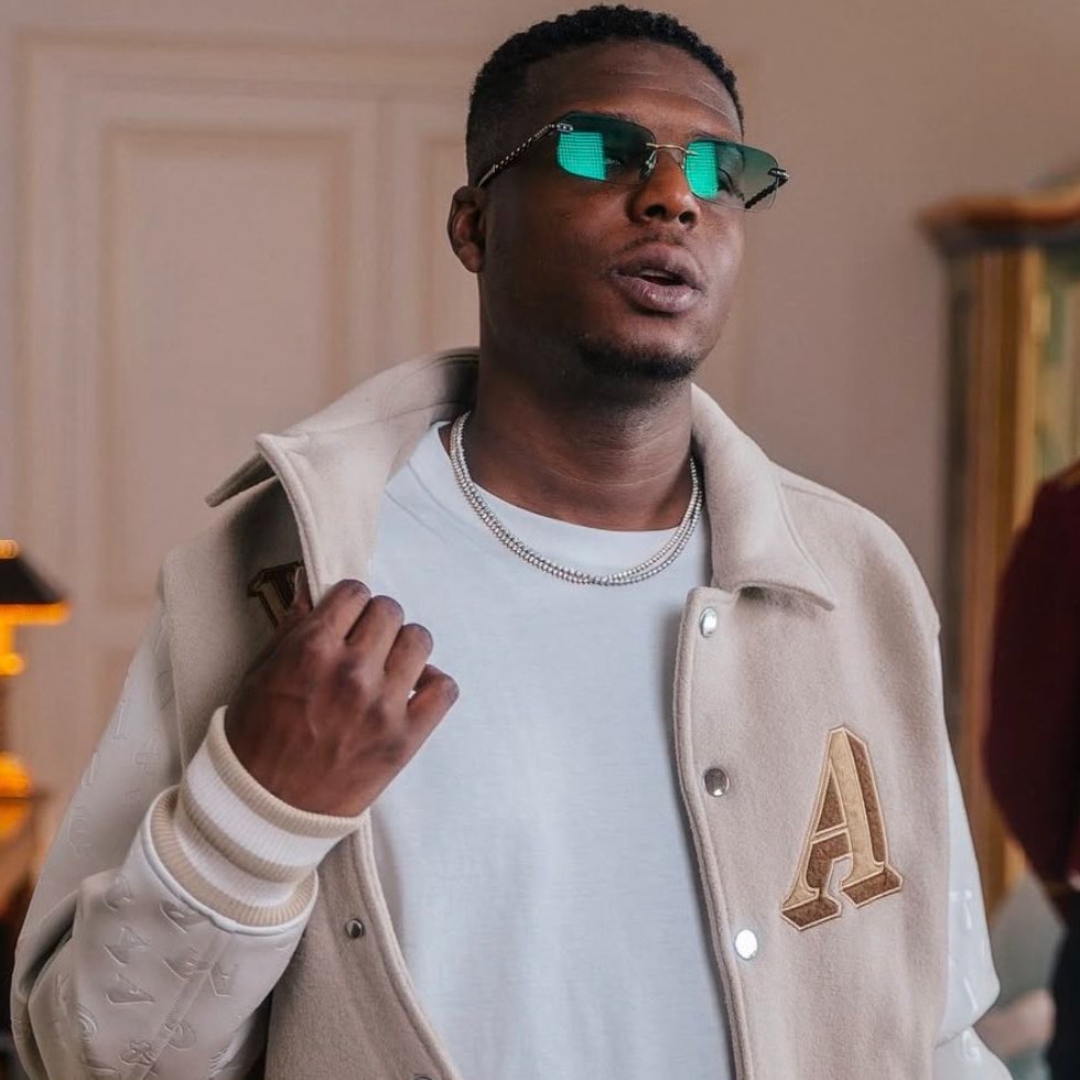 midiminuit__'s tweet photo. 🚨 Les 3 PROJETS de RAP FR avec le + de singles de diamant ! 

🥇 PNL - Deux frères : x16 💎
🥈 PNL - Dans la légende : x13 💎
🥉 NINHO - Destin : x13 💎​🆕

Lequel a le plus marqué le RAP FR ? https://t.co/XzEGtW6ZA7