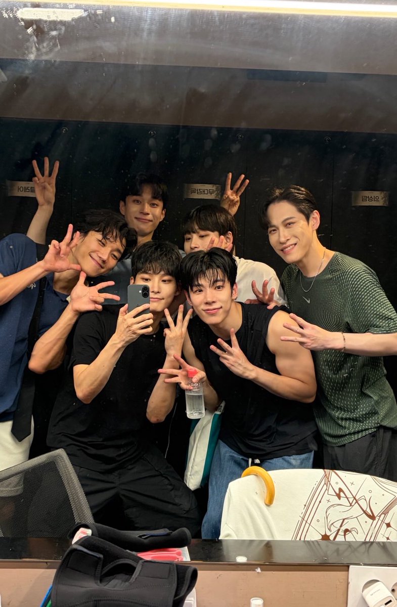 somewheremiro's tweet photo. 아웅 조아 https://t.co/WDenoYtbjd