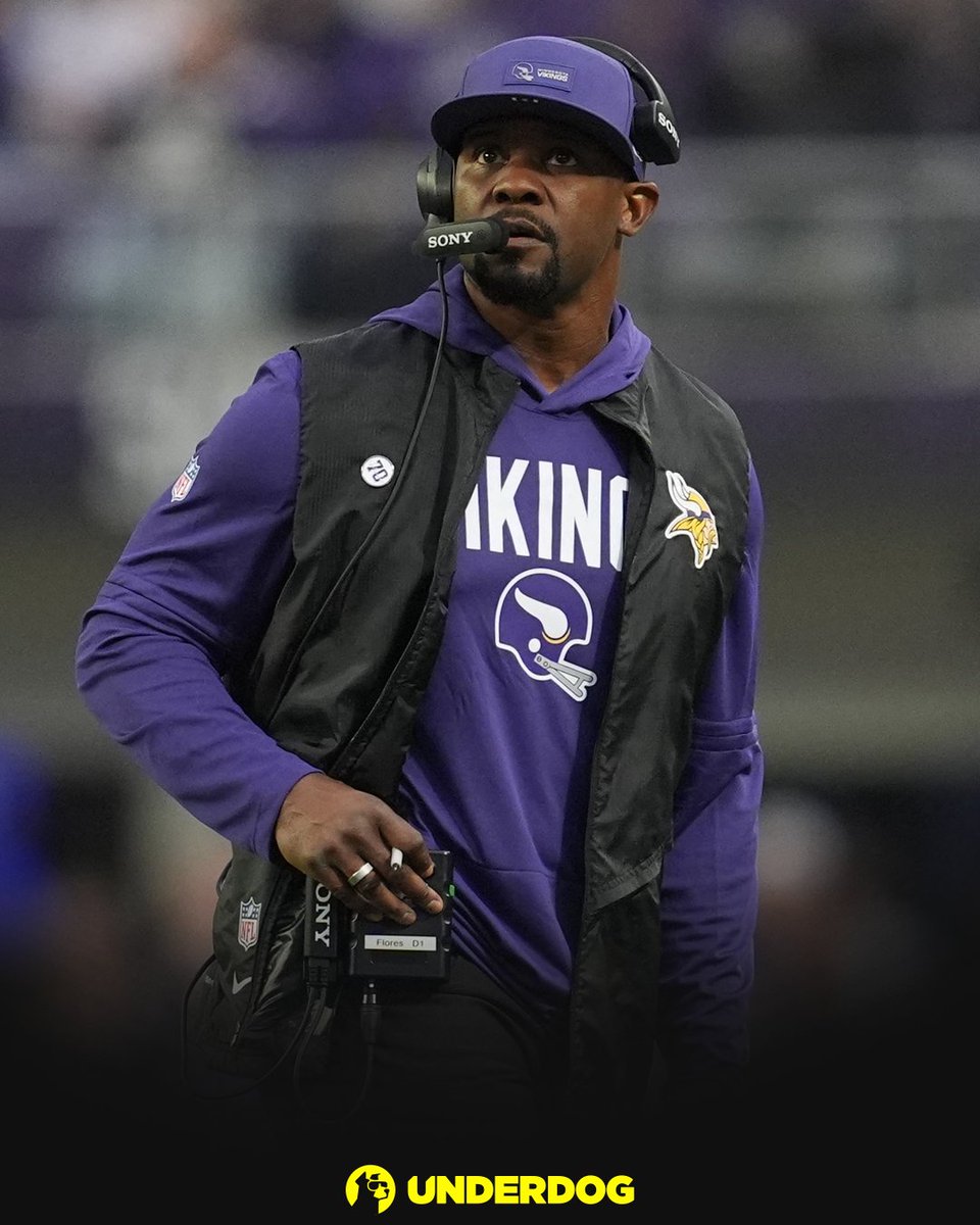 UnderdogNFL's tweet photo. Brian Flores' defense ranks top-10 in:

PPG allowed
TDs allowed
EPA/play
QB pressures
QB pressure %
Blitz %

Flores has blitzed 75% of the time. Next closest defense is at 48.1%, per @SumerSports. https://t.co/aUyl9yhHoj