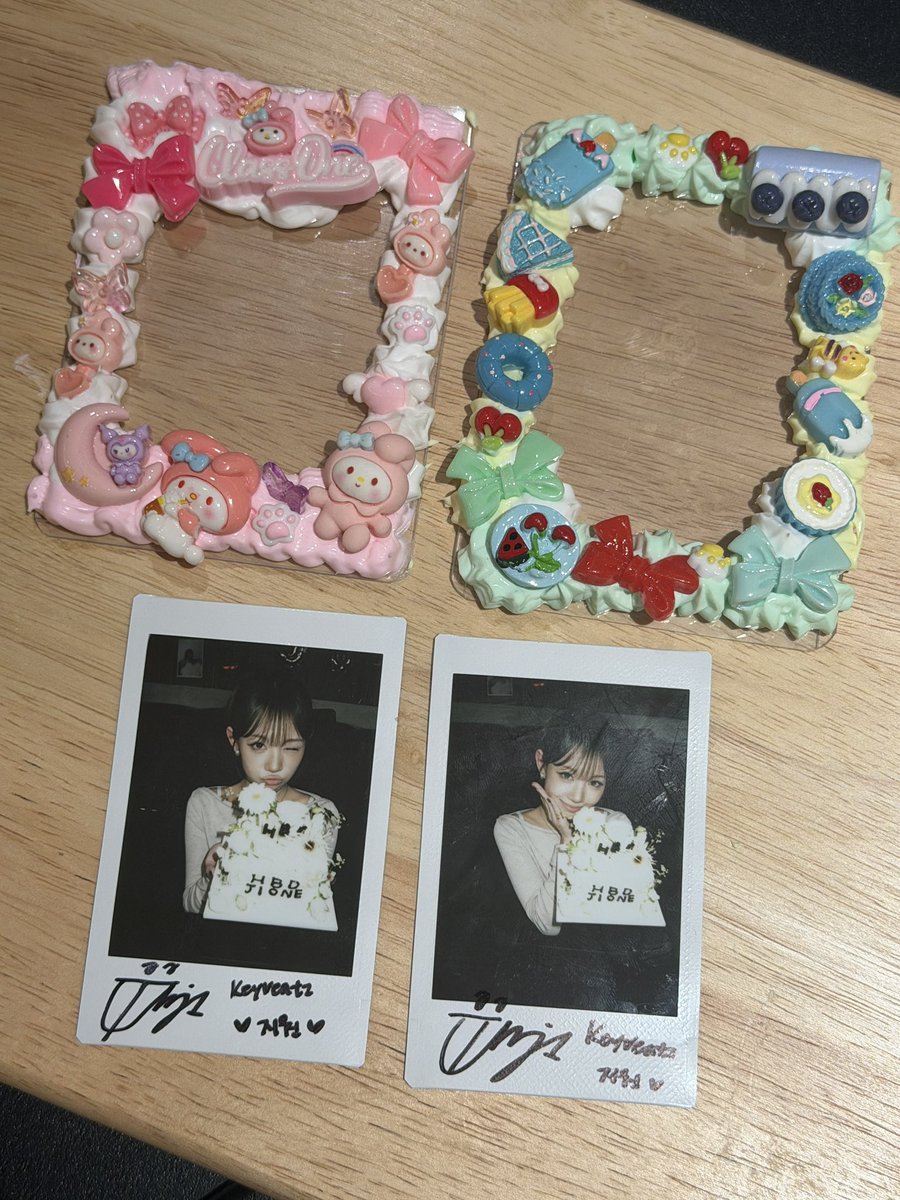 Keyveatz's tweet photo. [📢] HAPPY JIONE DAY EVENT 

✔️ 참여 방법 

① 생일 라이브 중 최애 장면 캡처 후 X 아이디 기재 
② 지원 생일 축하 메시지 + #JIONEDAY 해시태그와 함께 업로드하면 참여 완료! 

⚠️ 캡처는 실시간 라이브 장면만 인정됩니다.
⚠️ 본 이벤트는 국내 주소지를 보유하고 있는 분에 한해 참여 가능합니다.

.⊹˖ᯓ★. ݁₊

📆 2026.09.21 (MON) ~ 2026.09.24 (THU) 11:59 PM (KST)
🎁 지원 폴라로이드 + 지원이 꾸민 탑로더 (2명)
📢 당첨자 개별 DM

#Keyveatz #키비츠
#UMJIONE #엄지원
#HAPPYJIONEDAY 
#AOMG