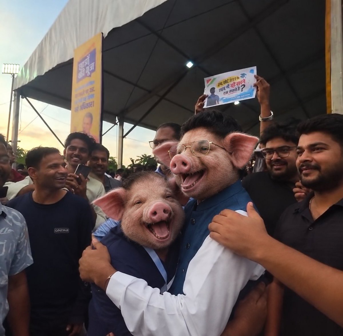 KeyurPatel77029's tweet photo. @GareeboOP 🐷🐷 https://t.co/kS8neQt7W1