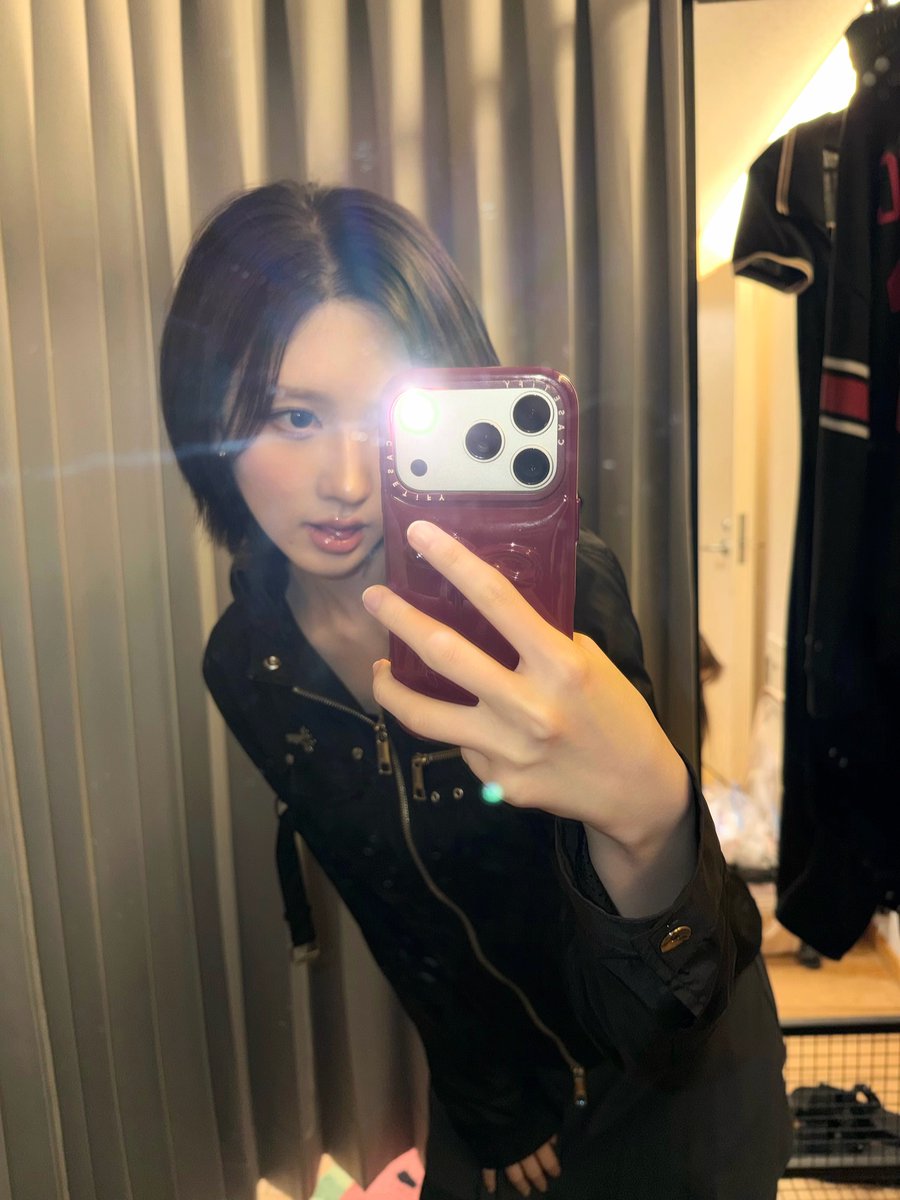 mogo0mogo's tweet photo. ★ 260921 IVE ガウル 着用
ILLIO
Black Biker windbreaker jacket -S-
https://t.co/l8yRMXKwF7
#IVE #ガウル #아이브 #가을 #GAEUL #ILLIO #IVE_outfit #ソンミンス https://t.co/FIJEXISoiv