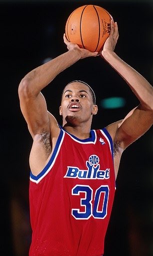 PFTCommenter's tweet photo. Days untill wizards opening day https://t.co/sNmAkcI2sY