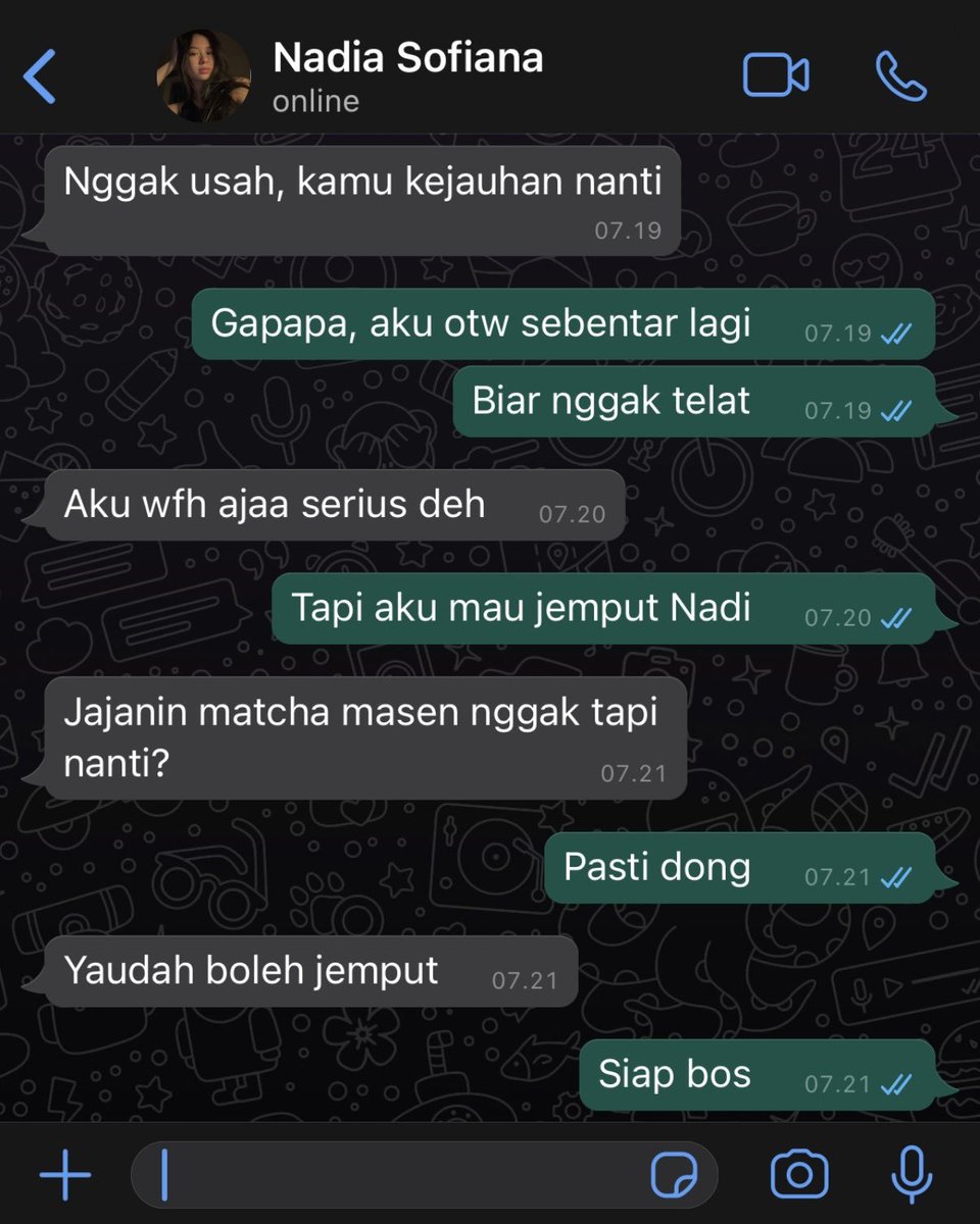lemyona's tweet photo. @dustheria Udah ga "OKE BOS" lagi ya zi? 😌 https://t.co/yp0OgoF7sy