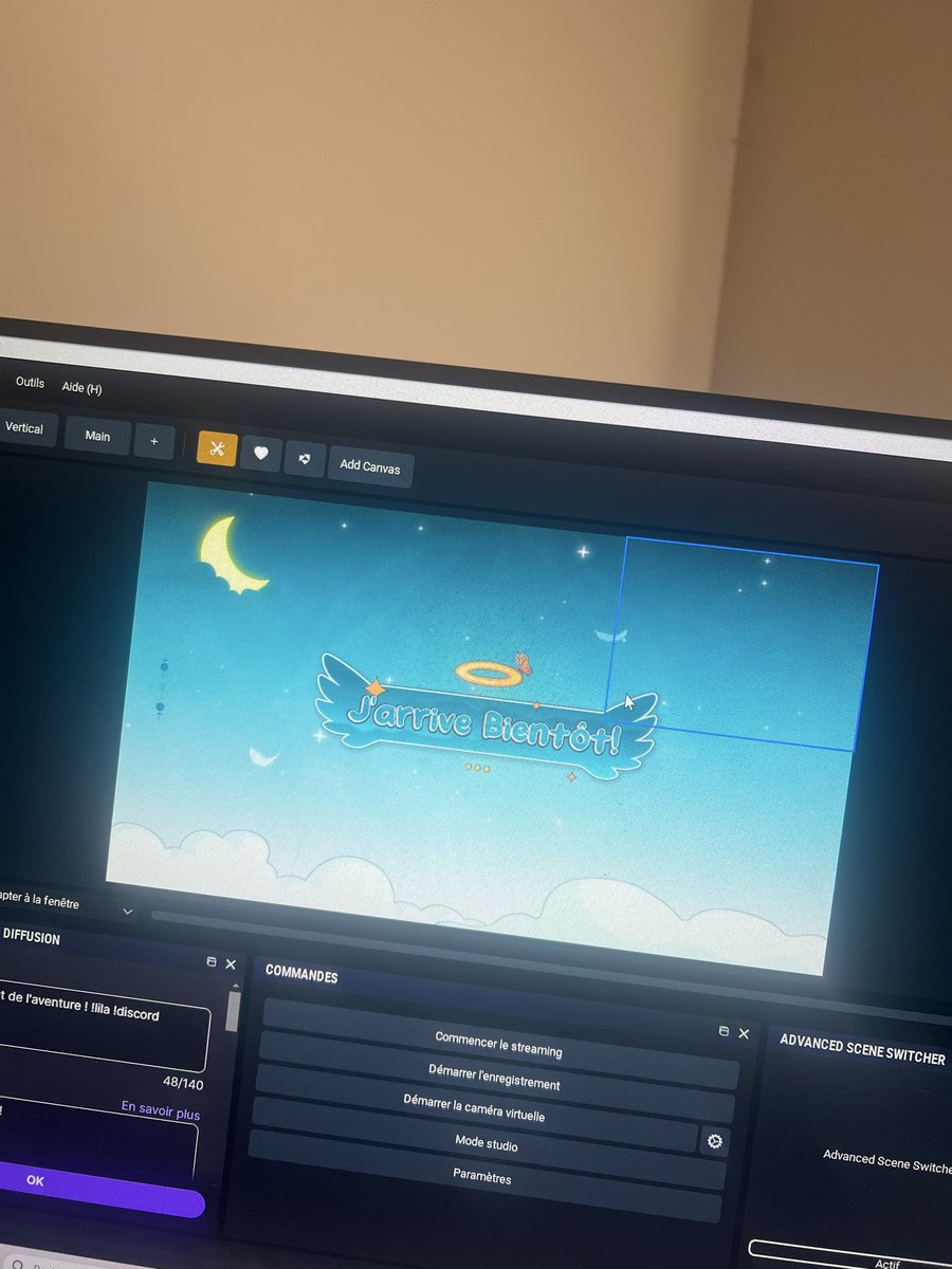 Osobro_VT's tweet photo. C’est le debut dans 5 minutes la team 🦋🦋
#vtuberfr https://t.co/L1k8eyrv69