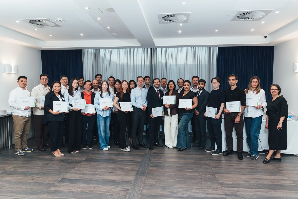edb__official's tweet photo. From Python to the Kalman filter: how the EDB Academy trained a new generation of macroeconomic forecasters https://t.co/NRHjTwBy3C
