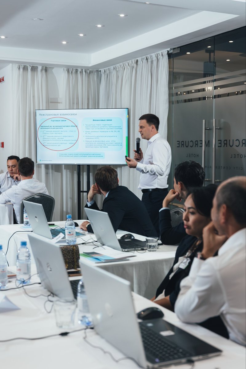 edb__official's tweet photo. From Python to the Kalman filter: how the EDB Academy trained a new generation of macroeconomic forecasters https://t.co/NRHjTwBy3C