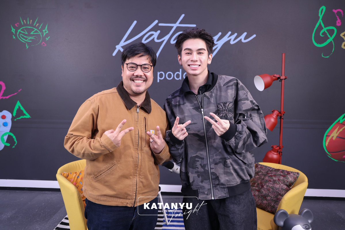 katanyu_tonight's tweet photo. สักวันจะเป็นวันของคนเท่ๆ แบบคุณ✌🏻

#KatanyupodcastxJAY
#JAYkansopon #DICE_SONRAY
#Katanyupodcast #AISSIAM https://t.co/ZDtabPqKf9