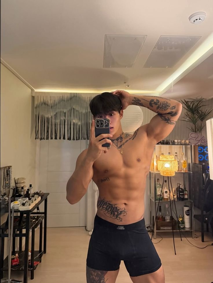 Maddogwoon's tweet photo. Dia quente https://t.co/LNRQwGNCQC