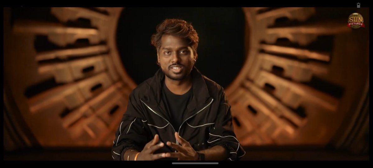 ShivaTarak45's tweet photo. Raja Rani started the journey.
Jawan took Atlee to the nation.
Now #Raaka is taking him to the world. 🌍🔥

37 people. One real-time mocap shot.
What a journey from Tamil cinema to Indian cinema. @Atlee_dir 🇮🇳 https://t.co/6wH4QCUkjO