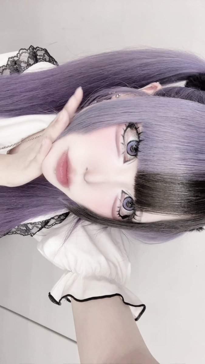 sya_ch13's tweet photo. 9月から@BLACKRABBIT0901 さんで働くことになったしゃちです（ ᴗ ̫ ᴗ ）
とっても🔰ですが頑張ります( T𖥦T )！！
お会いできるのを楽しみにしてます⭐️彡
tiktokはプロフに載せてます！！♩ https://t.co/eRlSLwKoh5