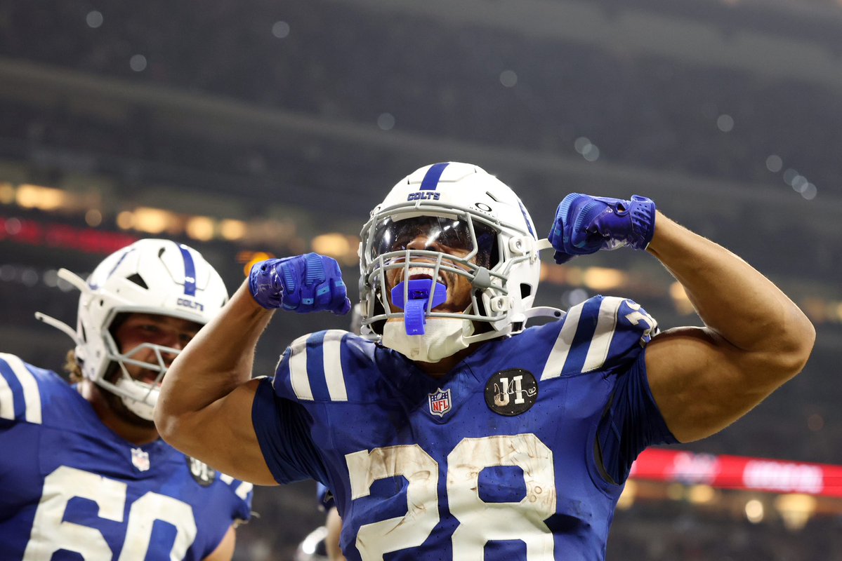 3-1 +2 unit NFL Sunday to move us to 7-1 on the NFL season🔥

Colts +6 ✅
Vikings +4.5 ✅
Titans +7 ✅
Falcons +2.5 ❌

We will share tonight’s MNF Best Bet with ev