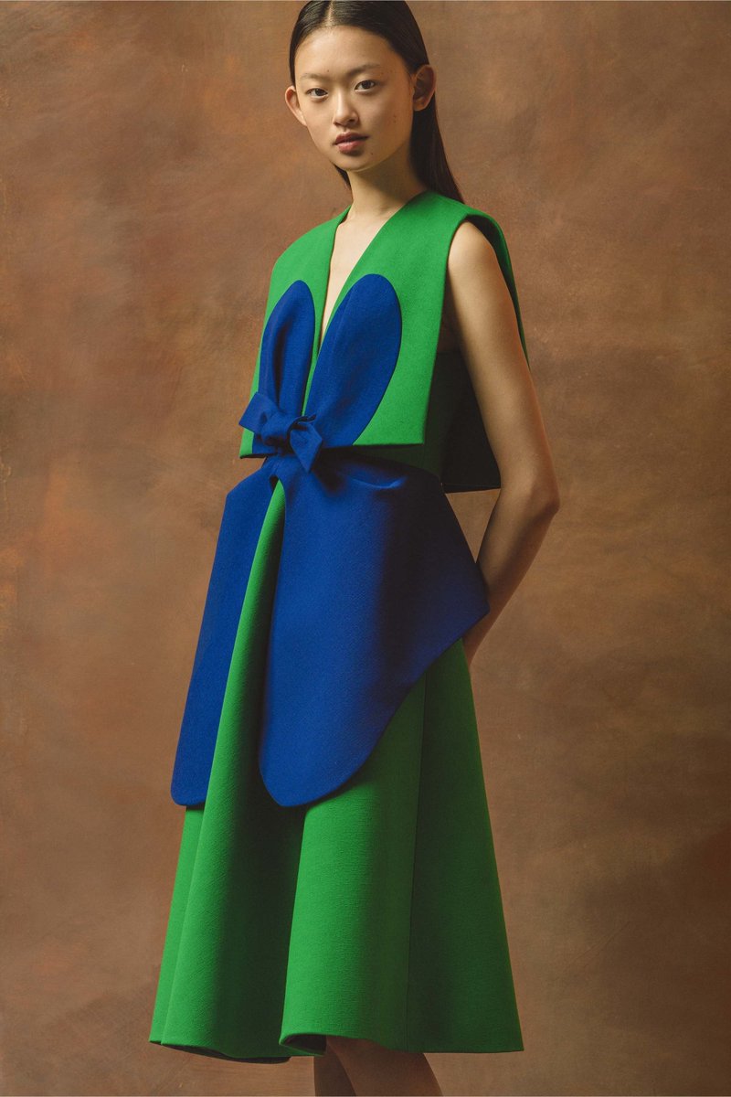 DrawInPink's tweet photo. Delpozo RESORT 2017 https://t.co/VodLHv6fp3