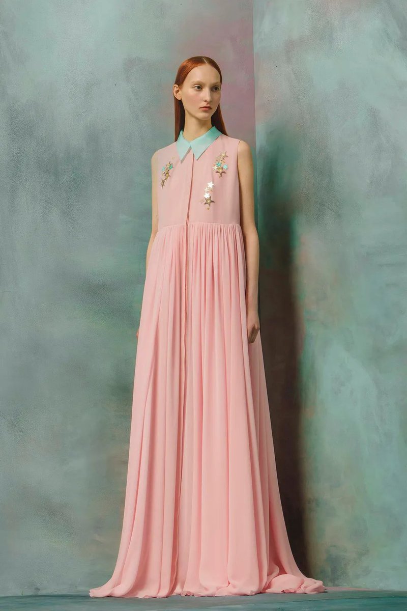 DrawInPink's tweet photo. Delpozo RESORT 2017 https://t.co/VodLHv6fp3