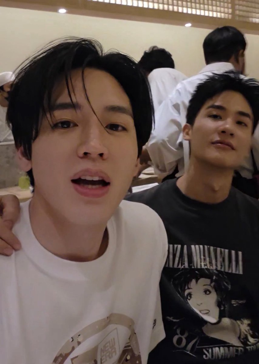 clauudi_v's tweet photo. Thank you babies!
Walaupun belum full battery. Masih lowbat banget ini. Setidaknya perlahan nge-charge https://t.co/uwKiTqJt9v