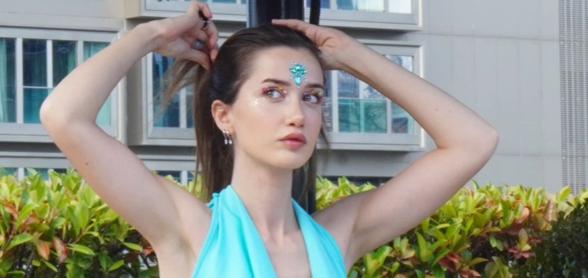 ilsuxoxo's tweet photo. I just lover her big doe green eyes I can't even explain🥹
#IlsuDemirci #Arafta #İlsuDemirci https://t.co/dVDQXIr8EX