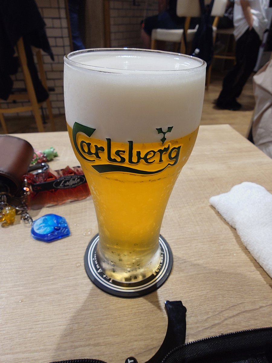 straightlover01's tweet photo. Cafe and bar trico初来店でした〜最高だった
急遽始まったトナメで何故か勝ち進んでしまい、決勝で吉川悠斗プロと5レグノーハンで対戦してもらえました🎯
緊張感マシマシの中、当たり前のようにスト負け！
特に決勝はスタッツがgm…
貴重な経験をありがとうございました、これからの活躍に期待🔥 https://t.co/0vxuNgYZT2